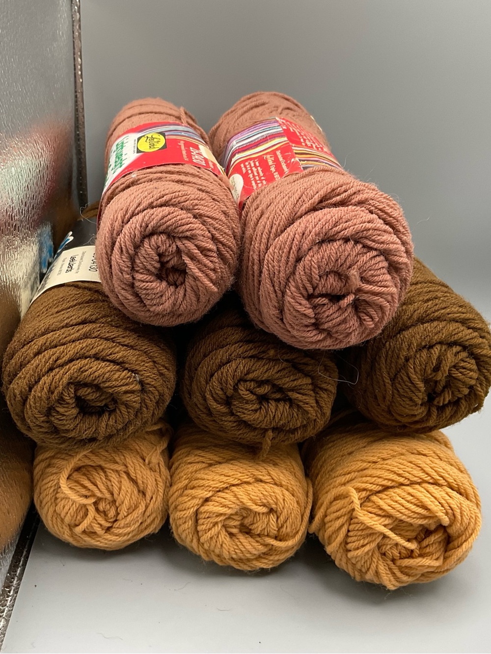 LeeWards Orlon Sayelle Yarn Lot Skeins Tan Brown Gold 8- 2oz skeins